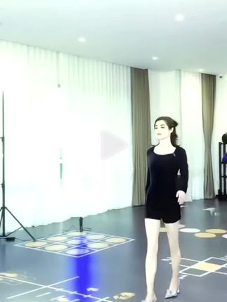 我55岁的师傅身材太绝了 #虞美人于文红 #于文红#变瘦变美变好看 #身材管理 #虞美人小鹿@抖音小助手