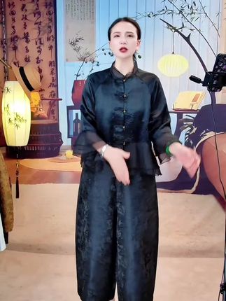 新中式穿搭 #高级感穿搭 #中式美学服饰 #原创视频 #复古风穿搭 #国风服饰