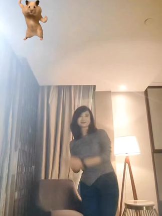 #粉丝一千万 中年当沧桑不诉,锋芒不露,锐气不减,拼尽一身剐也要与这岁月周旋🌼🦋🦋