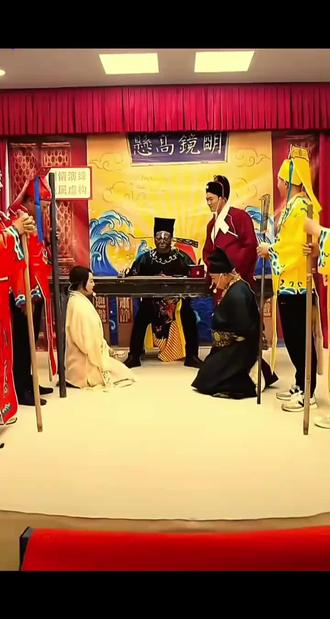 #游三 早期搞笑视频名场面!#看一次笑一次