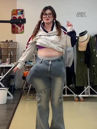 胖mm定制大码设计美式绑带高街风蓝色有弹微喇牛仔裤女潮554#牛仔裤 #女装 #微喇裤 #长裤 #百搭