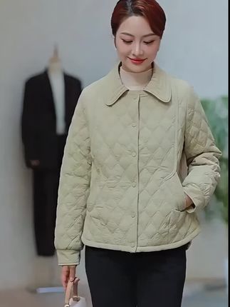 洋气妈妈秋装夹棉外套,秋冬季中老年人女装轻薄棉衣棉服短款小棉袄。#妈妈装#棉外套#时尚洋气#棉服#秋冬新款