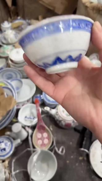 家里缺个装饰品?这款景德镇陶瓷摆件太美了!