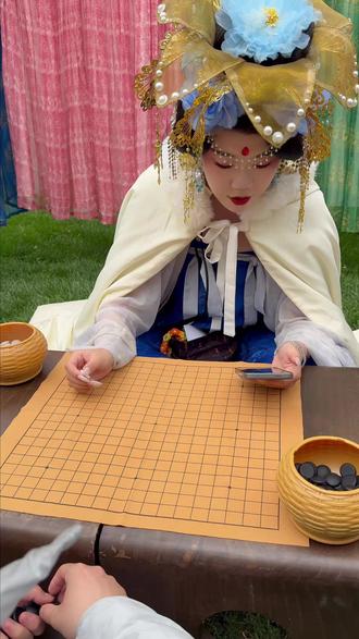 神之一手抬走小白#五子棋 #万万没想到 #华清宫 #华清宫也是好起来了