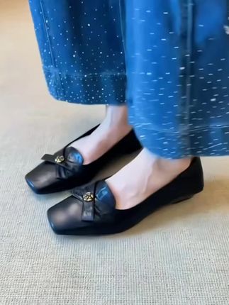 浅口鞋2025复古山茶花软底乐福鞋女方头蝴蝶结气质鞋百搭通勤单鞋#好鞋推荐 #乐福鞋 #高品质鞋子 #软底软面穿上超舒服 #好穿又好搭
