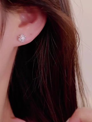 #足银耳饰 999纯银螺丝蒲公英耳钉女小众设计耳环轻奢简约气质百搭#精美耳饰 #耳饰耳钉气质百搭 #仙女必备 #蒲公英耳钉