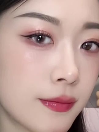 眉毛总是画不好?试试这款眉笔,轻松画出眉形,超好看!