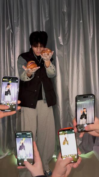 怎么说呢,偷感很重! #大豫人家 #同城美食 #现烤面包 #烘焙