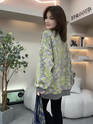 #穿出高级感 #今日穿搭 #洋气穿搭 #休闲百搭 #慵懒风穿搭