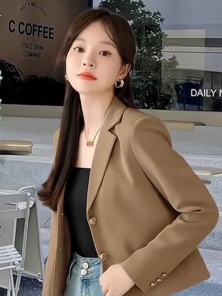 #高级感穿搭 #气质穿搭 #通勤搭配 #西装外套 #轻奢女装