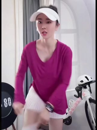 #百褶裙#健身穿搭#运动健身#百搭裙子#出游吸睛look