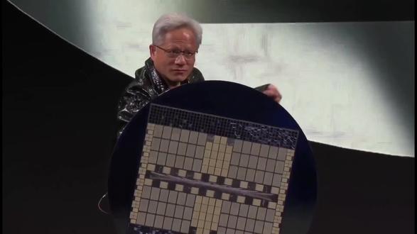 黄仁勋眼光毒辣,选合作伙伴有一套 #黄仁勋 #NVIDIA #雷军 #小米 #比亚迪 #吉利L4