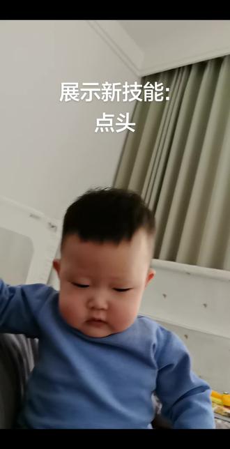 一周岁宝宝在家干饭玩耍vlog#我的小萌娃 #萌娃日常随拍 #我家小不点 #记录孩子的点点滴滴