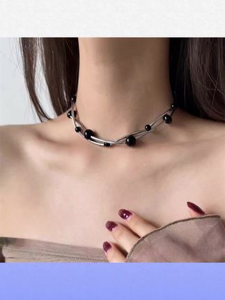 #饰品 个性ins风黑色串珠choker项链女小众设计感高级轻奢锁骨链潮#项链 #项链女 #锁骨链 #配饰