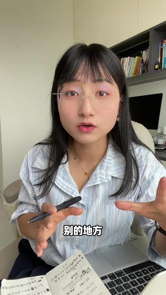 在成都,失业金是不会帮我们补交已经断交的医保的,其他地方的朋友可以拨打全国统一的政务咨询热线12345,描述你的问题,接线员会给你所属辖区对应问题所属单位的联系电话,你再次拨打,就可以得到自己问题的答案。#失业金#医保断交 #医保补缴