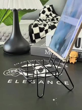 #桌面手机支架 #居家好物 #桌面手机支架 这个手机支架太好用了,三档调接特别稳固赶快入手吧!
