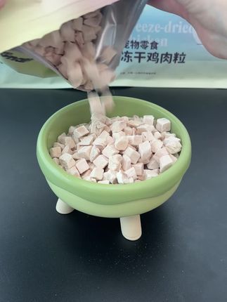 #新手养宠 #宠物零食 #养猫新手