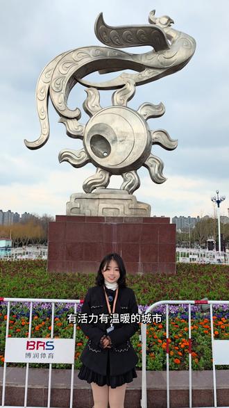 荆州城标金凤腾飞#荆州 #荆州文旅#荆州楚楚