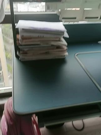 #实木学习儿童桌子方便陈选(安)下方连接。