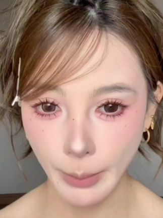 巨美,拍照很出片#睫毛 #美妆 #假睫毛 #睫毛精