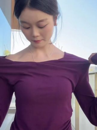 2025秋季新款设计感荡领斜肩一字肩长袖T恤女显瘦打底衫上衣7107#穿衣自由 #质量杠杠滴 #面料柔软舒适 #今日穿搭 #秋冬新款