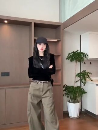 #阔腿裤 #显瘦穿搭 #洋气减龄 #时尚穿搭 #休闲裤