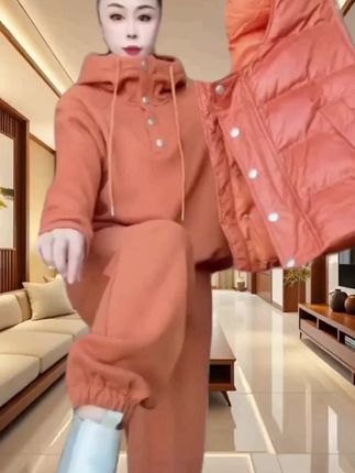 卫衣套装女冬季新款棉马甲休闲加绒宽松大码加厚时尚三件套潮#外套穿搭 #休闲穿搭 #舒适穿搭 谁好谁好看