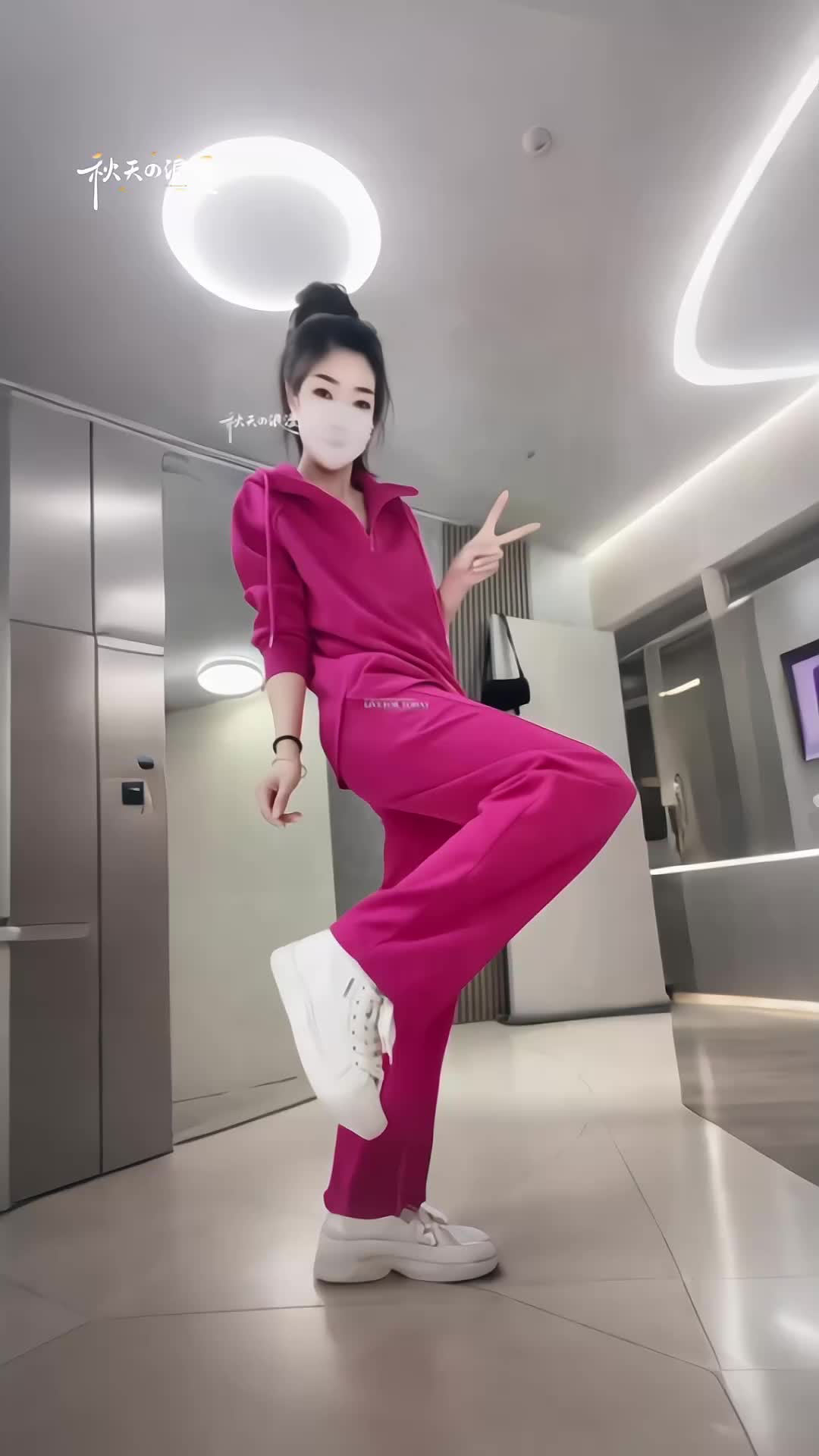 #两件套 #休闲套装 #洋气减龄 #谁穿谁好看