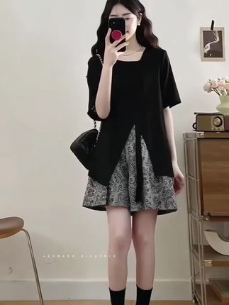 大码女装夏装新款穿搭时尚不规则宽松遮肉开叉T恤上衣显瘦短裤#夏季新款#洋气减龄 #夏日穿搭小心机 #谁穿谁好看#ootd穿搭