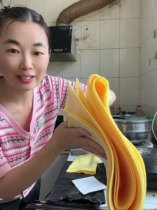 丝瓜不沾油抹布,吸水性强,9.9包邮3米,可自由剪裁,好晾干,高清洗,干了也不硬#抹布#丝瓜不沾油无痕去污抹布 #厨房好物 #清洁神器 #不沾油厨房抹布