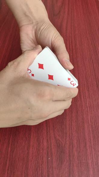 #魔术教学 扑克牌瞬间变换,简单易学!
