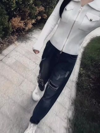胖了就去减,喜欢就买,没钱就赚,全力以赴生活如此多娇,何必一地鸡毛。保持快乐的三大 秘籍,无所谓,没必要,不至于!