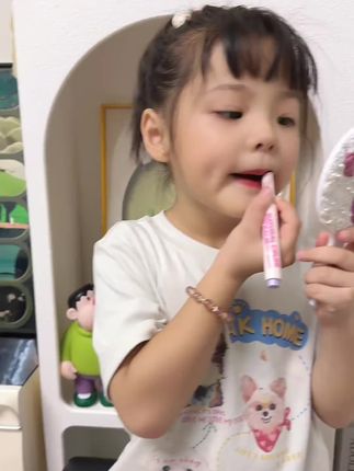 润本天然淡彩润唇膏男孩小女孩专用口红儿童唇膏保湿滋润预防干裂