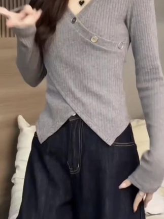 #洋气上衣 #显瘦上衣 #长袖上衣