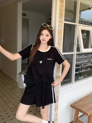 2025夏季胖mm大码休闲运动套装撞色双杆短袖短裤两件套装64865@DOU+小助手 @抖音小助手 @电商小助手 @抖音创作小助手