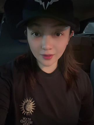 跑步的人走路带风,整个人透着从内而外的精神气!#跑步