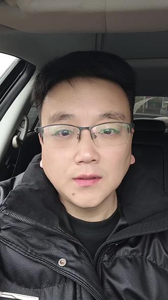 今天还是一个震荡行情,入场一定带好止损,向下10个点左右就可以#黄金#金价#黄金交易