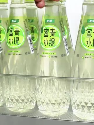 【怡宝】蜜水青提480ml*15瓶优选青提汁清甜可口水果饮料整箱装#强烈推荐 #好喝不贵 #好物推荐🔥 #青提汁#清甜可口饮料 @DOU+小助手 @DOU+好生意