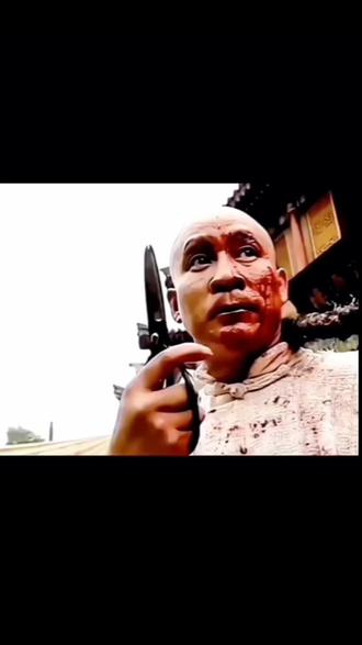 建立共和第一人,剪辫明志!国父孙中山先生,他恢复了一个国号叫中华,他剪掉了一个奴隶发型叫猪尾巴,他给了我们一个名字叫中国人,他教给中国人一个站起来的方法,叫革命。#强烈推荐#国父孙先生#勿忘历史#走向共和