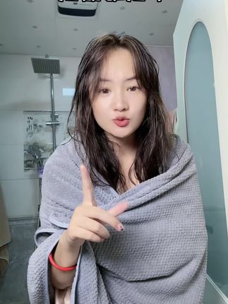 #浴巾 洁丽雅大品牌有谁不知道啊,这个价简直是疯了,这个大小当个毯子都可以了!#洁丽雅
