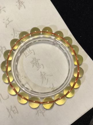 能量满满的小太阳 “柠檬晶”又称“商人之石” 招财聚气|提升自信|增强人际 帮你吸引好运与财富能量 无论是职场进阶还是日常社交 都能成为你的幸运助攻#今日分享 #柠檬晶