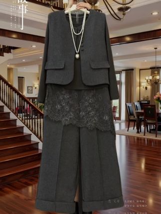 #跟着柳智敏学黑西装姐感穿搭#早秋穿搭三分钟出门不是梦#李一桐米兰上演高智风穿搭#新中式穿搭成为中秋宠儿#出片穿搭记录国庆高光时刻