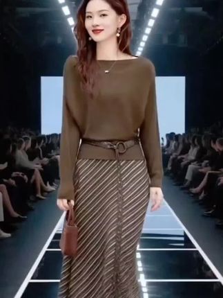 老钱风气质针织套装裙女2025年春秋新款洋气时髦条纹半身裙两件套#优雅气质 #时装搭配 #女神范