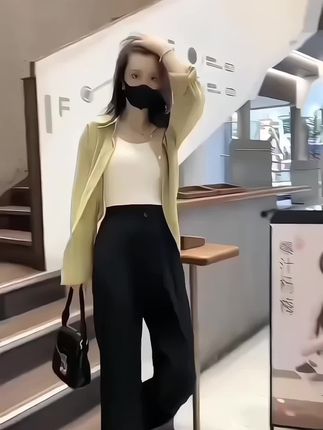 女生吊带背心打底衫#夏季穿搭 #内搭外穿都好看 #百搭上衣 #小衫#高级感穿搭