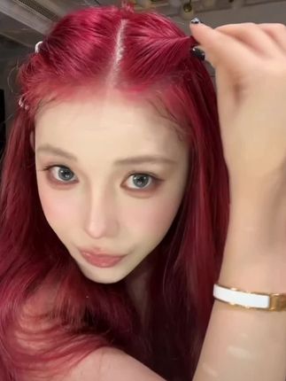 下次约会这样夹真的美爆了#发型教程#变美小技巧 #发夹#甜妹穿搭#辣妹穿搭