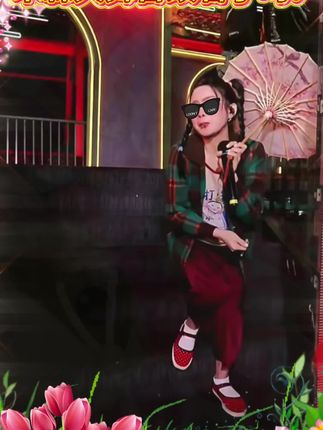 这个珀莱斯汀精华气垫真的太绝了!它是这种自带养肤精华的气垫,里面还添加了人参酵母,上脸之后就像开了磨皮一样,而且还是三色的,可以根据自己的需求来选择。它的粉质特别细腻,轻薄又服帖,夏天用也不用担心会斑驳或者卡粉,真的是每个女生都必备的一款气垫啊!#木森 #木森大舞台 #木森推荐 #女王气垫 #珀莱斯汀