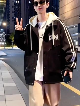 青少年男士夹克秋季新款学院风可脱卸帽百搭外套休闲学生上衣#时尚穿搭 #ootd穿搭 #阳光帅气 #秋季上新 @抖加🔥上热门🔥dou+🔥热点宝