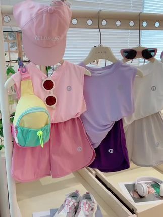 这么热的温度谁能拒绝一套“小凉皮”冰感套装!上身真的超舒服!夏天孩子怕热穿这种别提多凉快了#生女儿就要这样穿 #儿童冰丝套装 #高品质童装#夏季穿搭 #生女儿就是用来打扮的