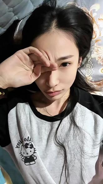 早酒配热汤,一天心不慌!!带你们体验咱河北人早酒的快乐#喝酒的女人 #早酒文化 #酒蒙子的日常 #记录真实生活 #碧春酱酒 @DOU+小助手 @抖音小助手 @DOU+上热门