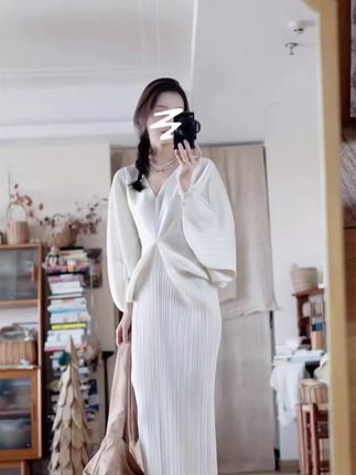 你们要的连衣裙来啦 #三宅 #三宅褶皱